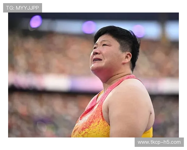 女子体操个人全能决赛精彩上演 巩立姣再创佳绩挑战世界顶级选手